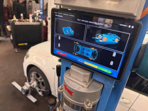 Achsvermessung Achsvermessung bei Fahrzeugtechnik Herzog